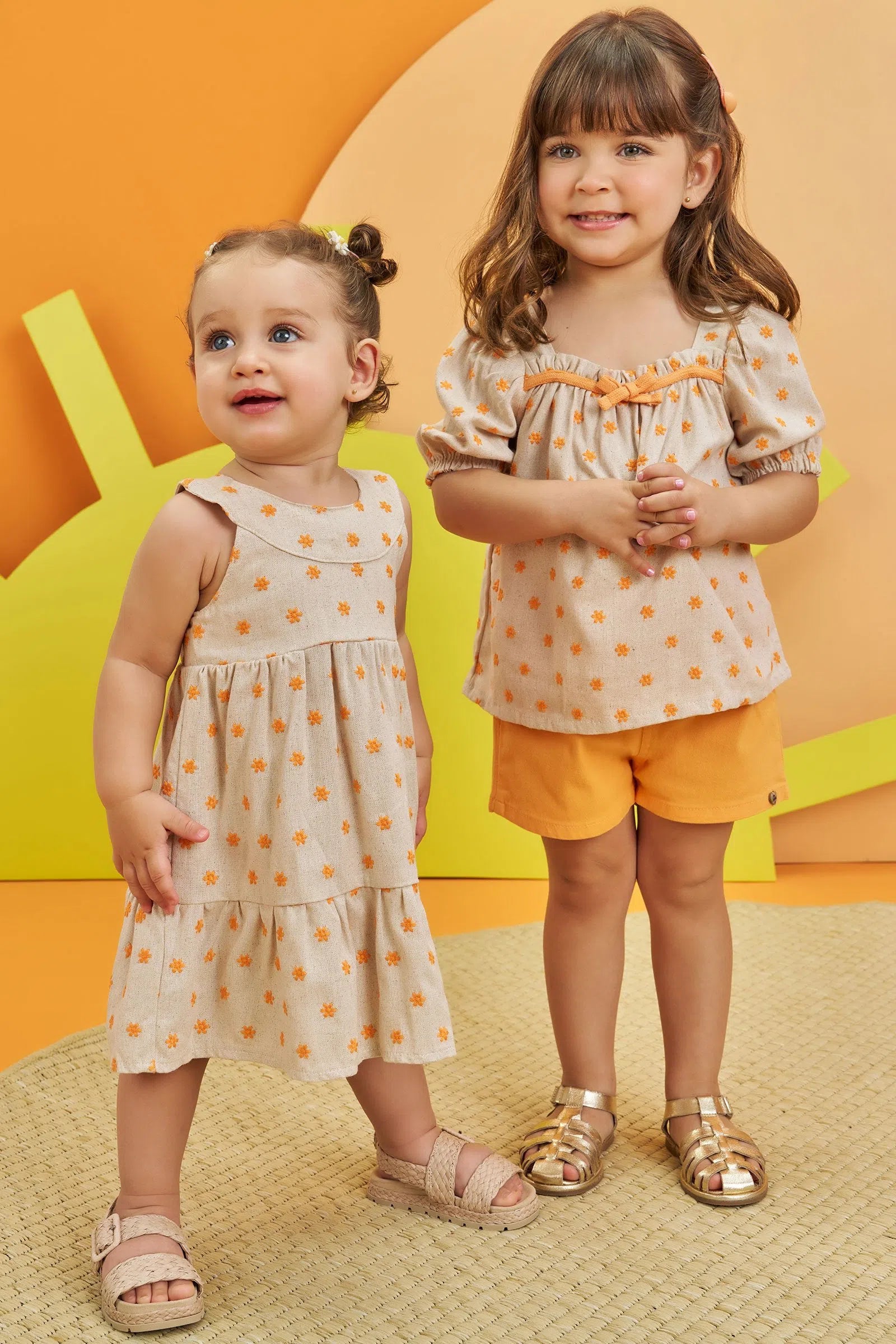 Conjunto de Bata em Linho Bordado Flores com Shorts em Sarja Daryl com Elastano 74762 Infanti