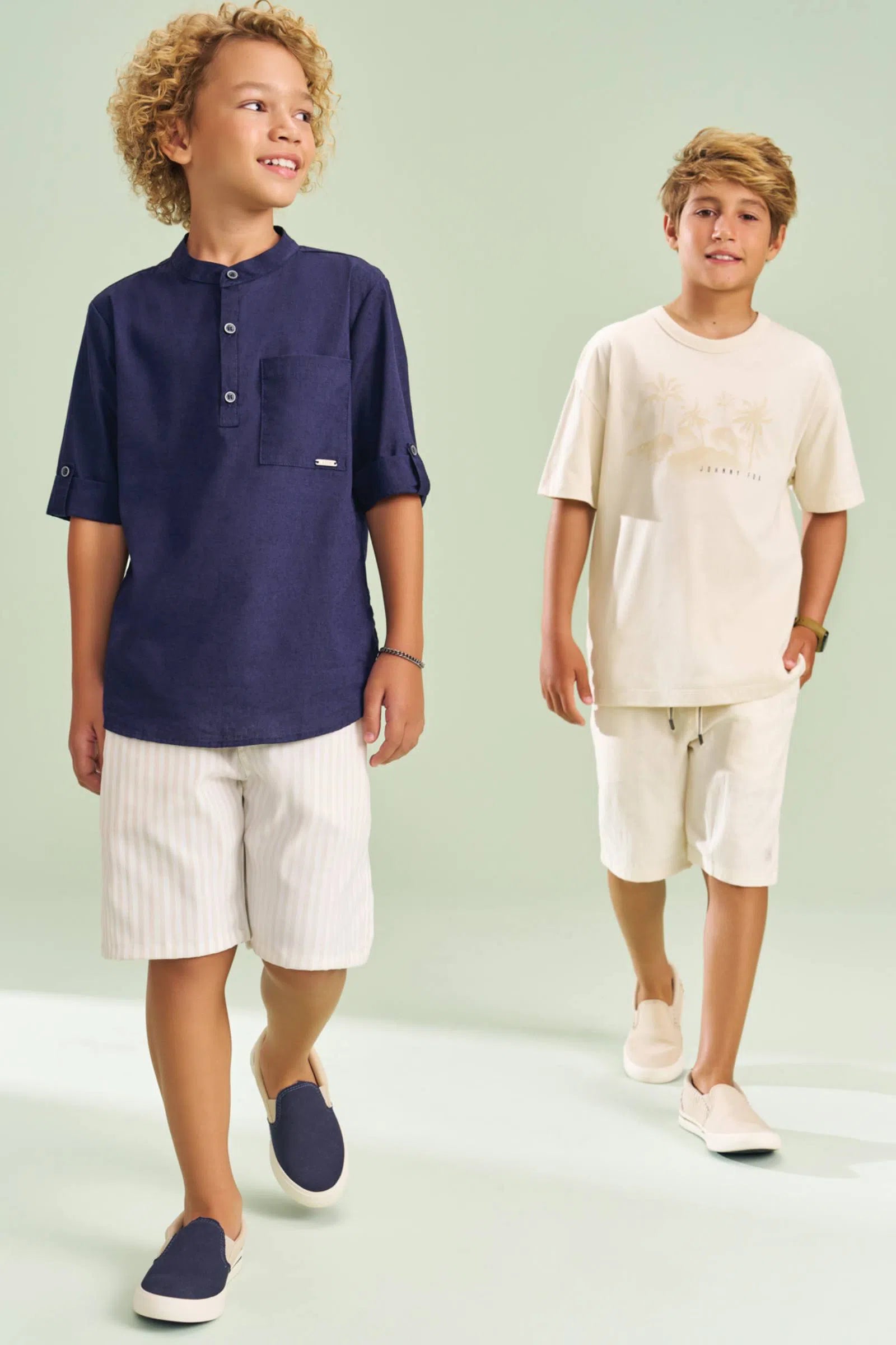 Conjunto de Bata em Linho Deluxe e Bermuda em Tecido Alfaiataria Linen Fio Tinto com Elasta 78665 Johnny Fox