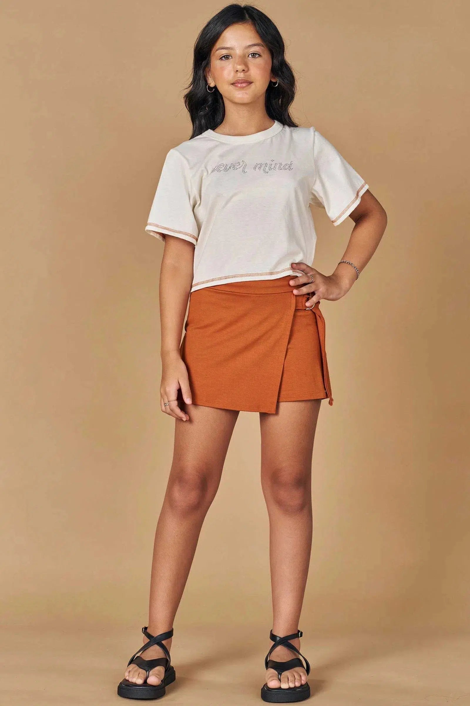 Conjunto de Blusa Boxy Over em Meia Malha e Short Saia em Molevisco 77009 Lilimoon