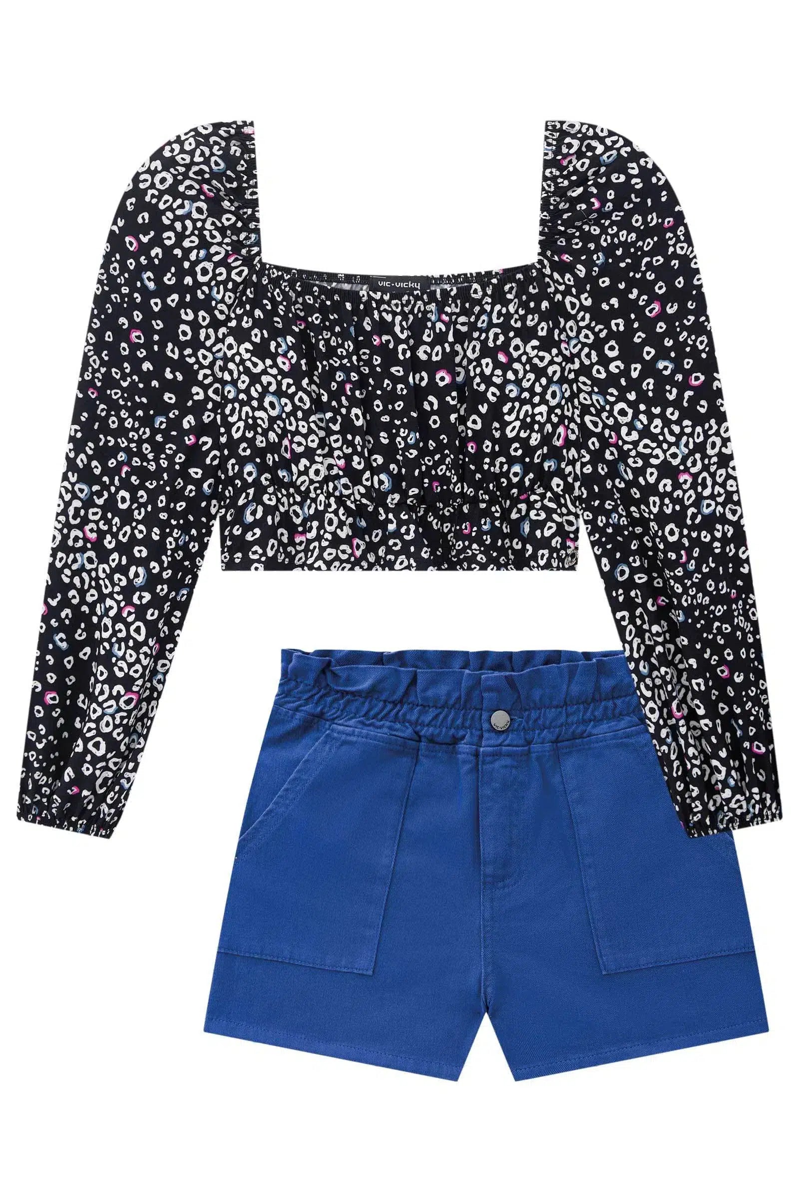 Conjunto de Blusa Cropped em Viscose Digital e Shorts em Sarja Pita Tinto 71917 Vic&Vicky