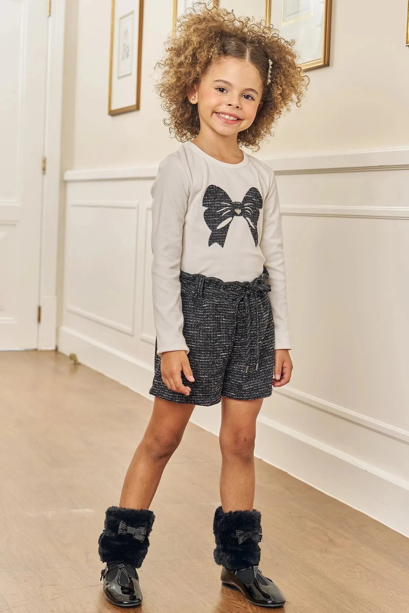 Conjunto de Blusa em Canelado e Short em Tweed Brilho 79861 Kukiê Infantil Menina