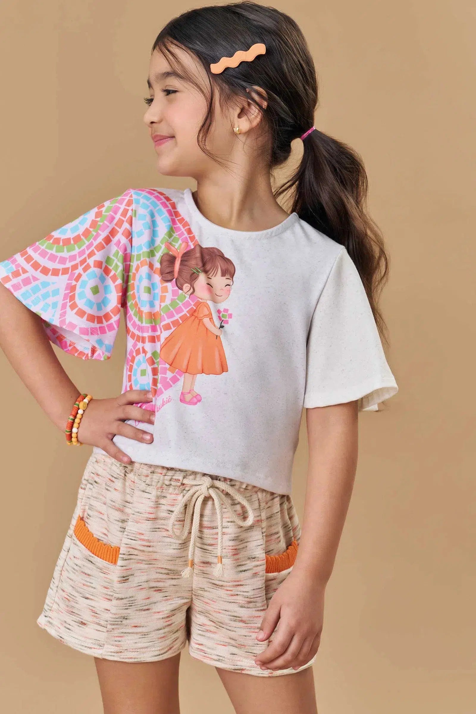 Conjunto Infantil Menina de Blusa em Malha Fresh e Shorts em Moletinho Rajado 81779 Kukiê