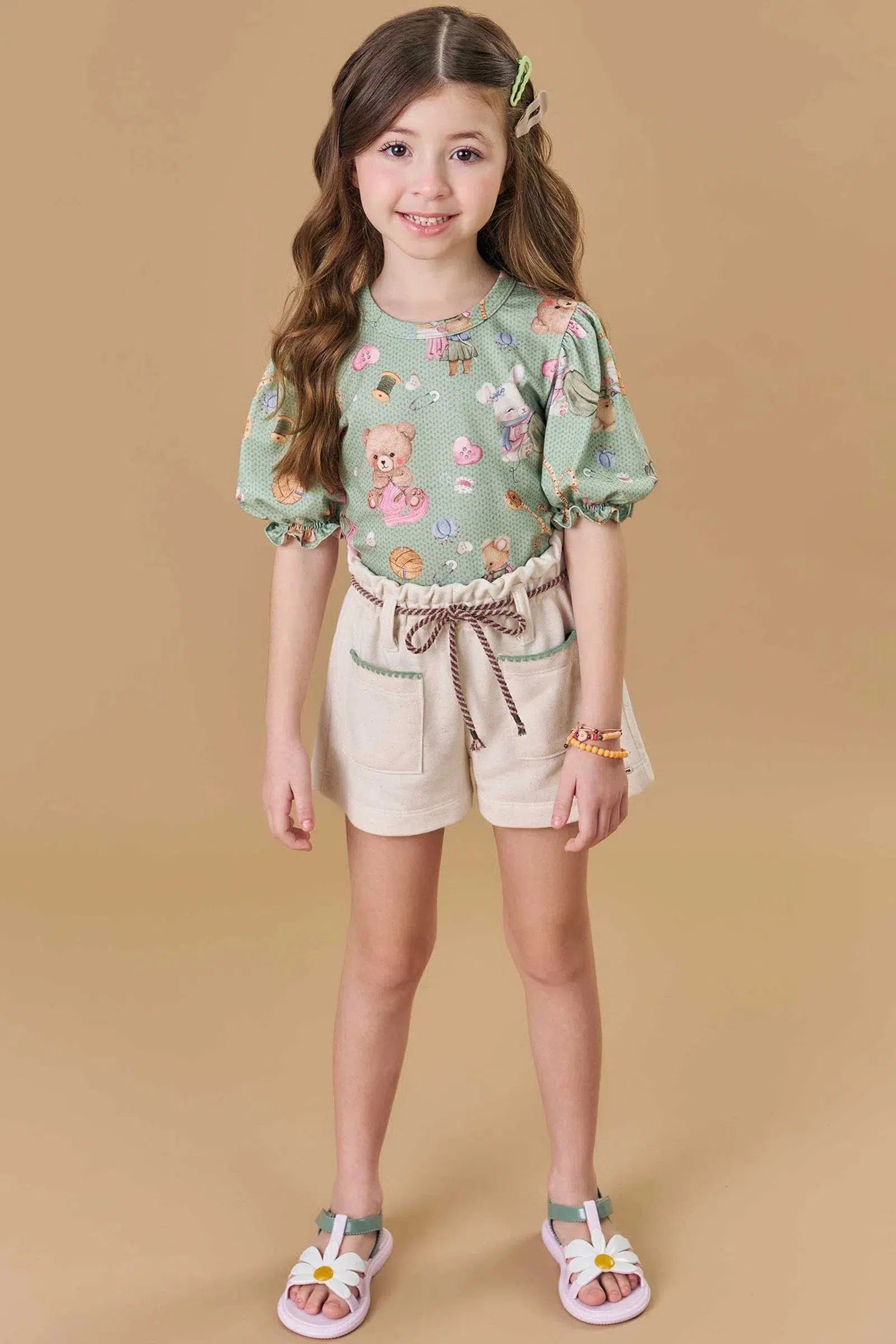 Conjunto Infantil Menina de Blusa em Malha Fresh e Shorts em Moletom sem Pelúcia 82237 Kukiê