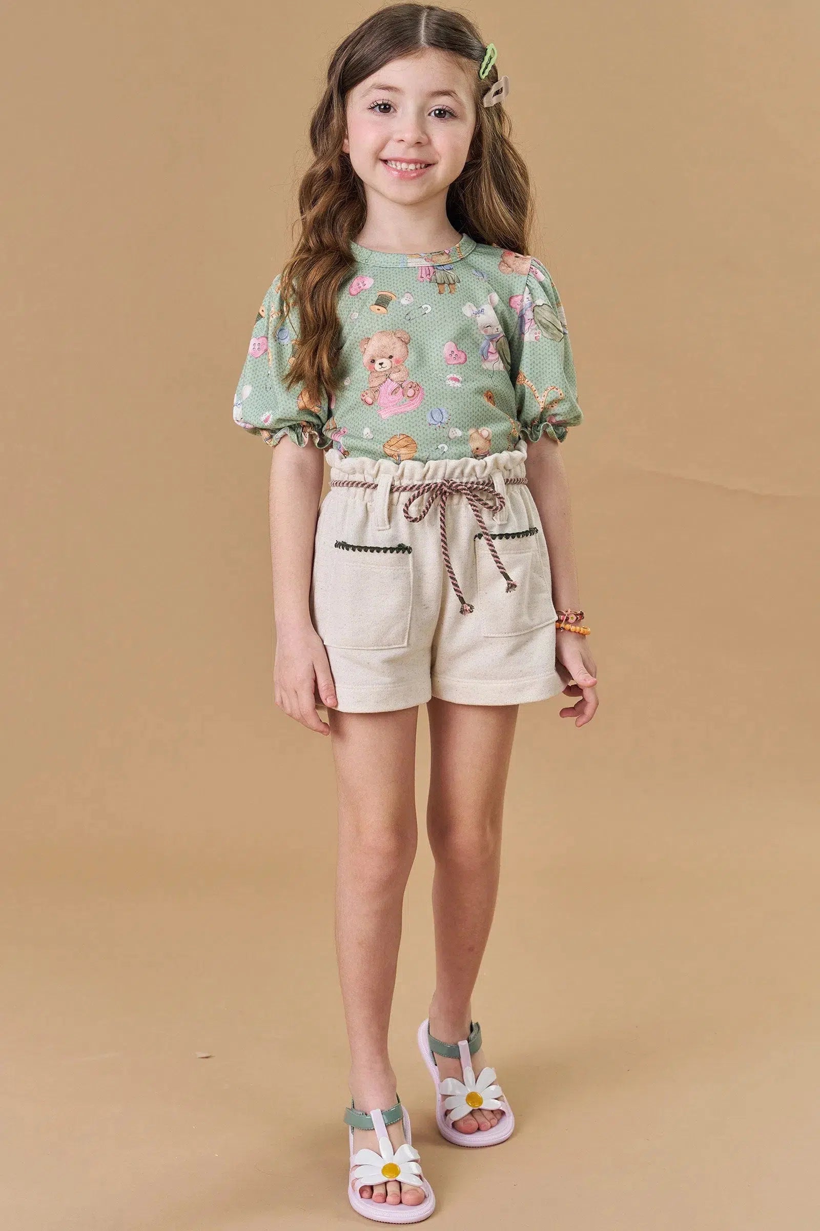 Conjunto Infantil Menina de Blusa em Malha Fresh e Shorts em Moletom sem Pelúcia 82237 Kukiê