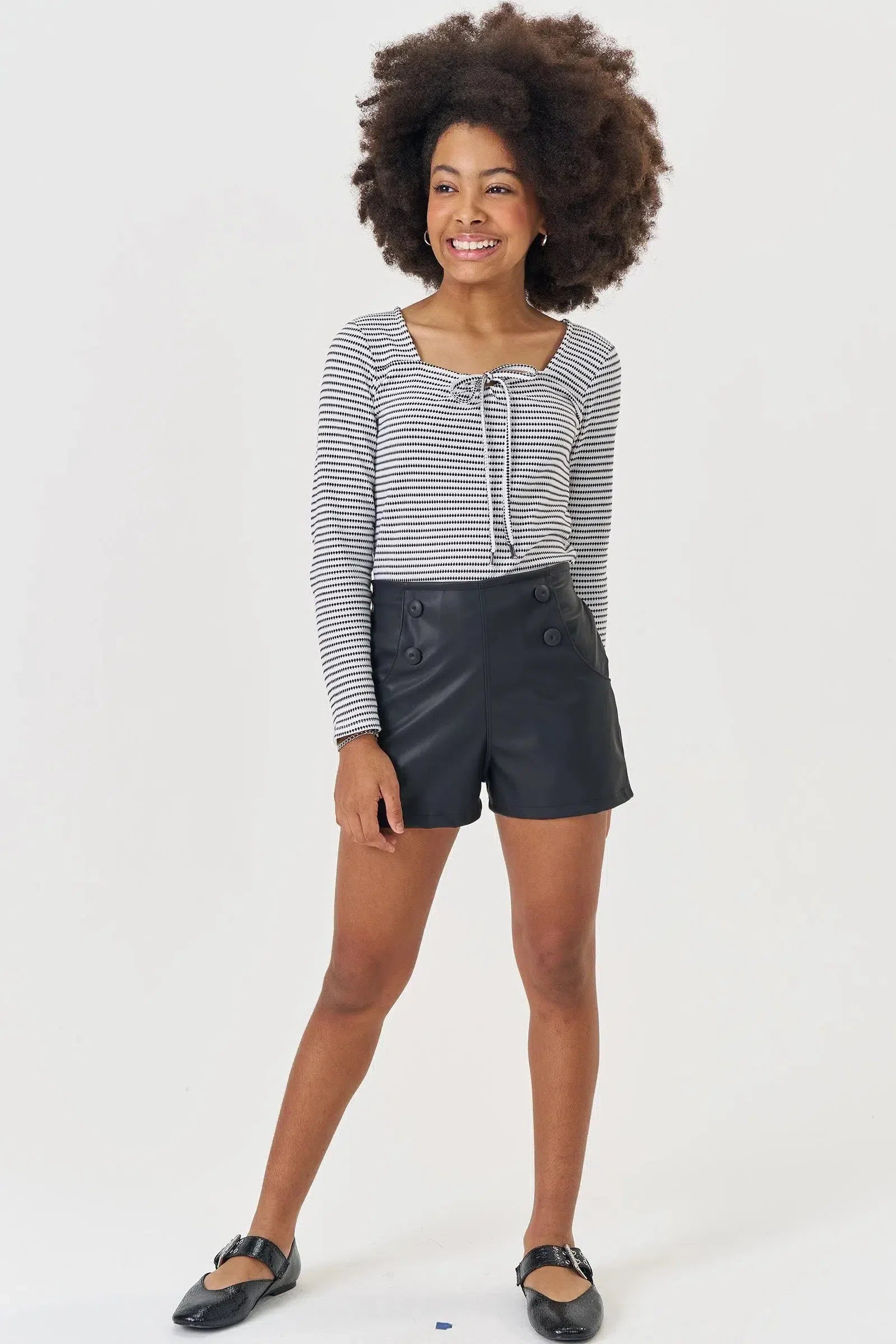 Conjunto de Blusa em Malha Texturizada e Shorts em Couro Sintético 80254 Lilimoon Teen Menina