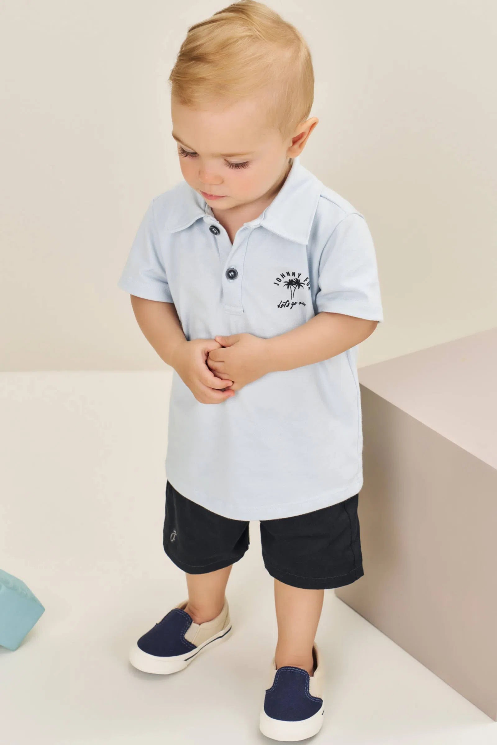 Conjunto de Camisa Polo em Piquet com Elastano e Bermuda em Sarja Stretch com Elastano 77935 Johnny Fox