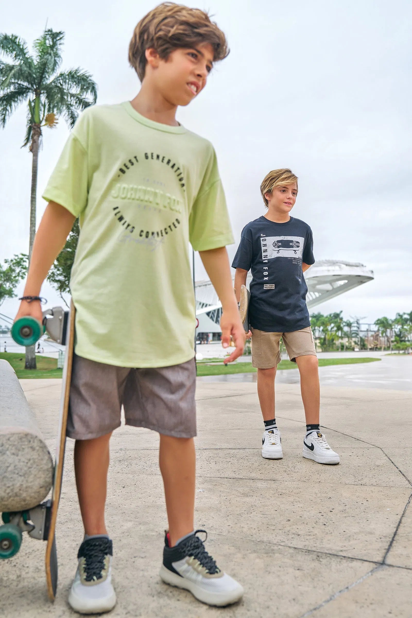 Conjunto de Camiseta em Meia Malha e Bermuda em Linho Panamá com Elastano 75311 Johnny Fox