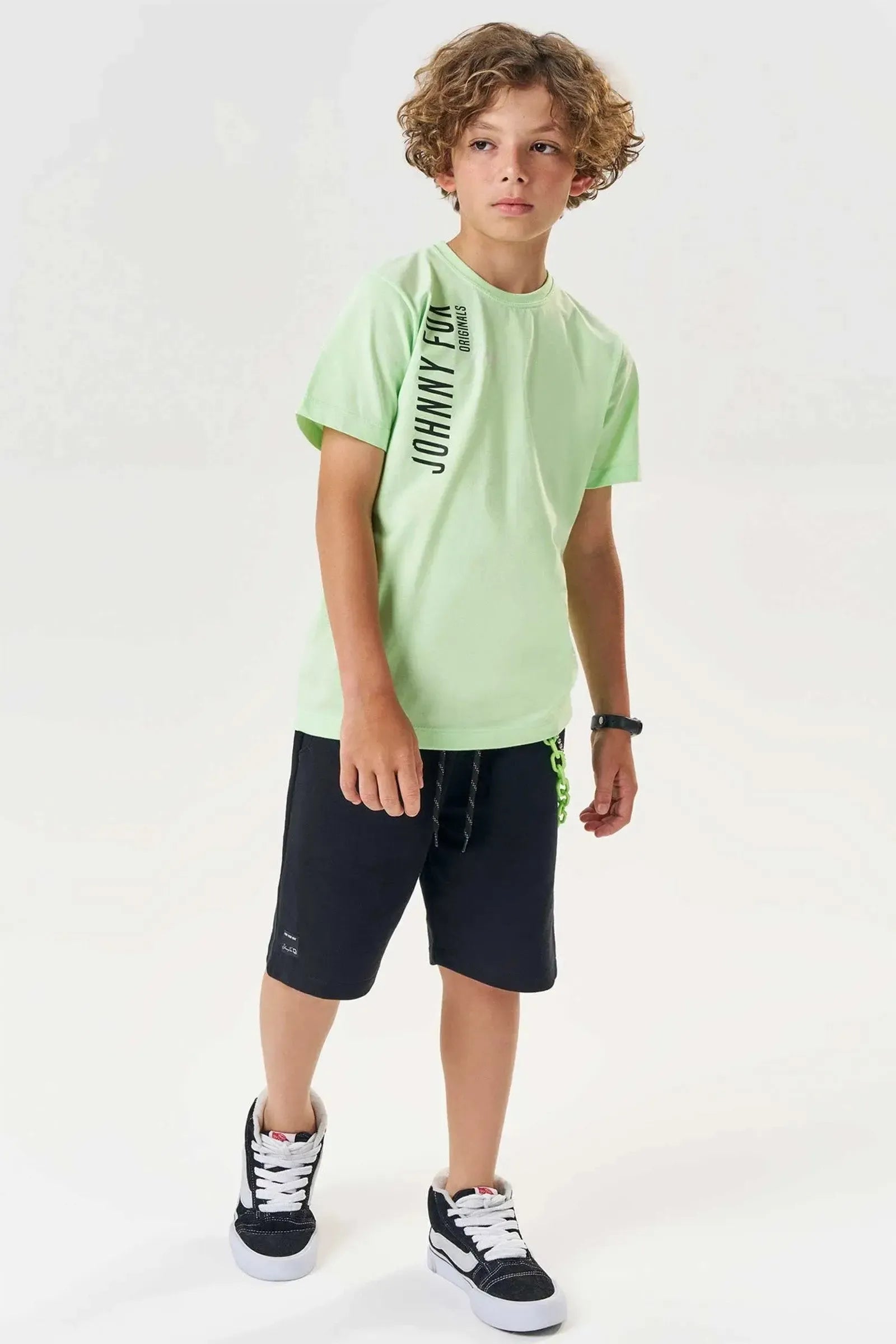 Conjunto de Camiseta em Meia Malha e Bermuda em Moletom sem Pelúcia 85073 Johnny Fox Teen Menino