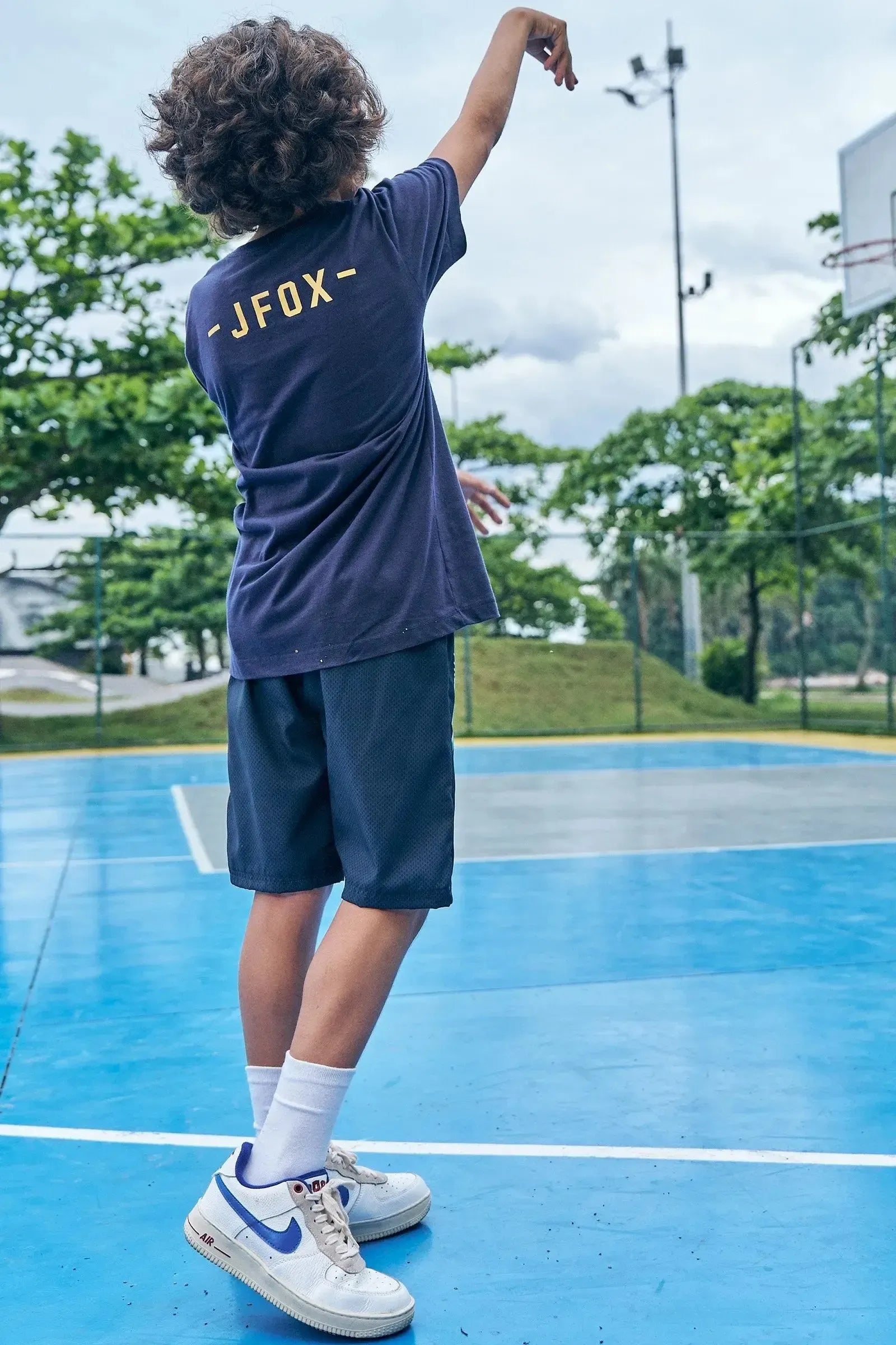 Conjunto de Camiseta em Meia Malha e Bermuda em Nylon Ergonomic 85684 Johnny Fox Teen Menino