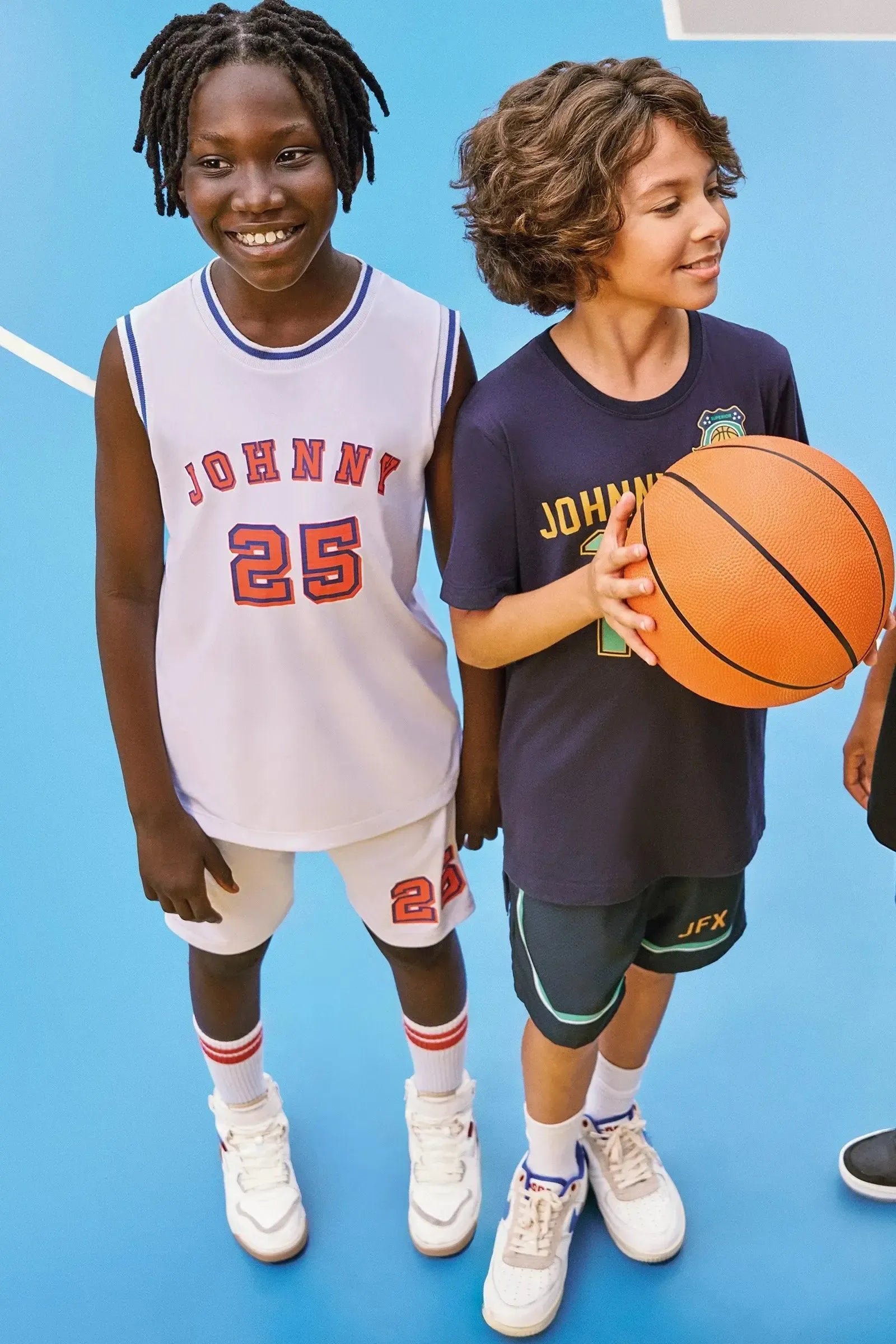 Conjunto de Camiseta em Meia Malha e Bermuda em Nylon Ergonomic 85684 Johnny Fox Teen Menino