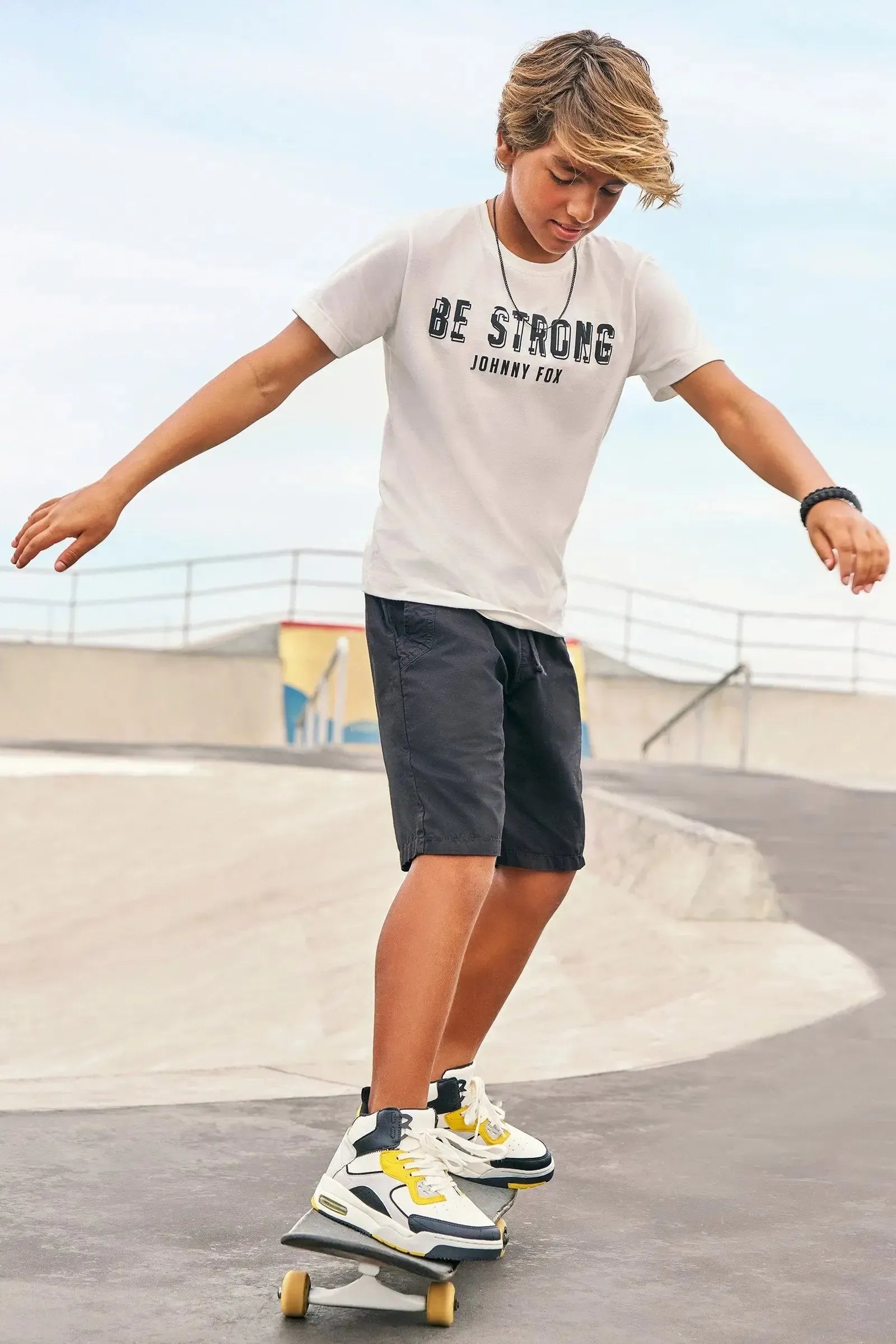 Conjunto de Camiseta em Meia Malha e Bermuda em Sarja Squash com Elastano 85072 Johnny Fox Teen Menino