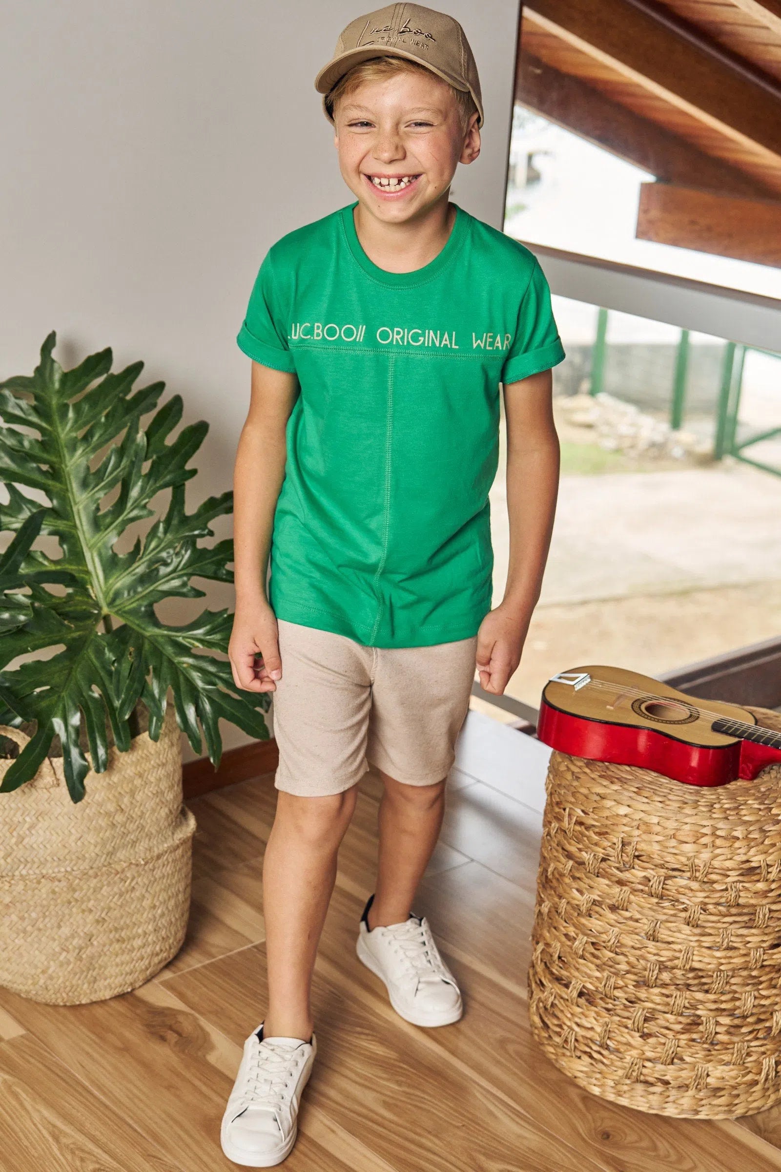 Conjunto de Camiseta em Meia Malha e Bermuda em Tecido Eco Stretch com Elastano 74848 LucBoo