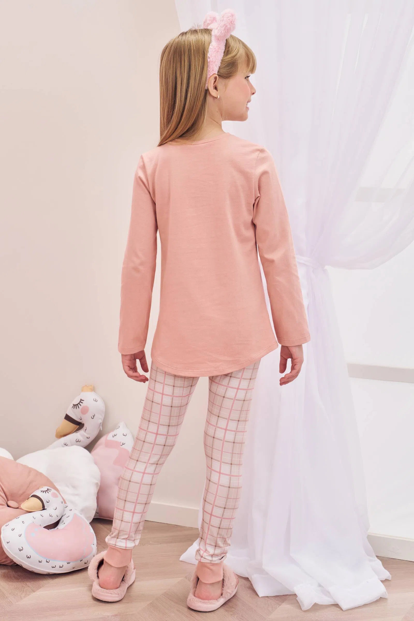 Conjunto de Pijama de Blusa em Meia Malha com Calça em Malha Comfy 80885 Infanti Infantil Menina