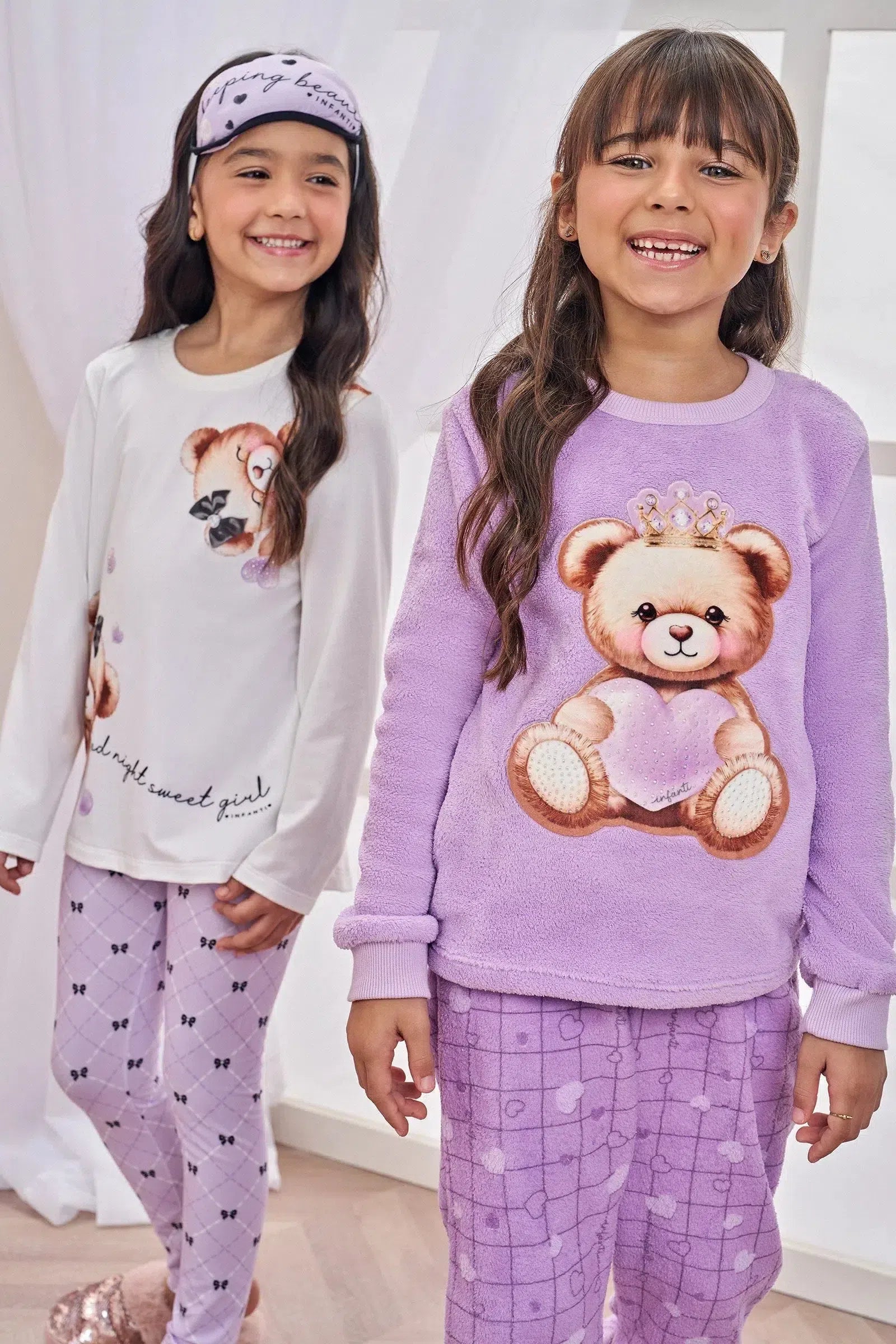 Conjunto de Pijama de Blusão e Calça em Soft Fleece 81242 Infanti Infantil Menina